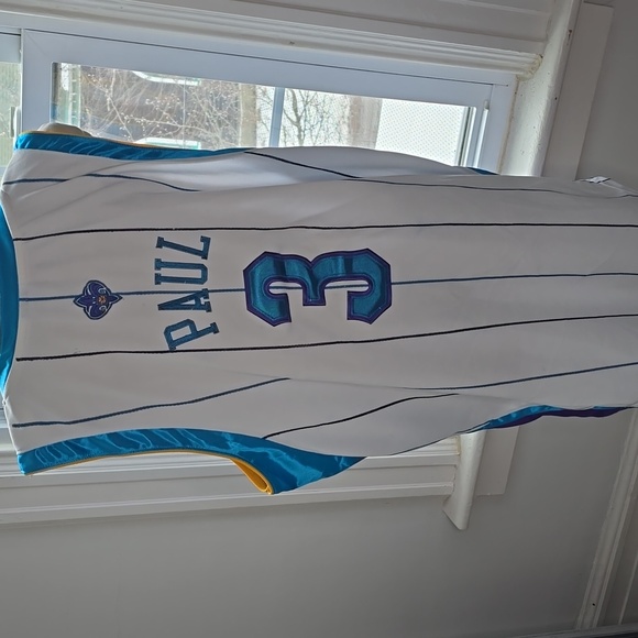 New Orleans Basketball Jersey - Picture 2 of 7